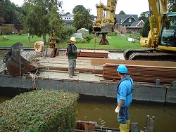 Fotos von der Spundwanderneuerung in der Ortschaft Twixlum