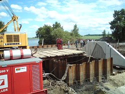 Fotos Bau der zweiten Stauanlage am Groen Meer (Heikeschloot) im Wasser 