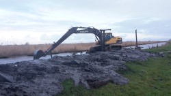 Foto Entschlammung des Abelitz Moordorf Kanals von Longewehr bis nach Victorbur 2016