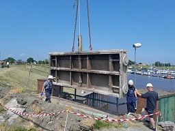 I. Entwässerungsverband Emden: Überholung des Neuen Sieles in Greetsiel 01.07.2023